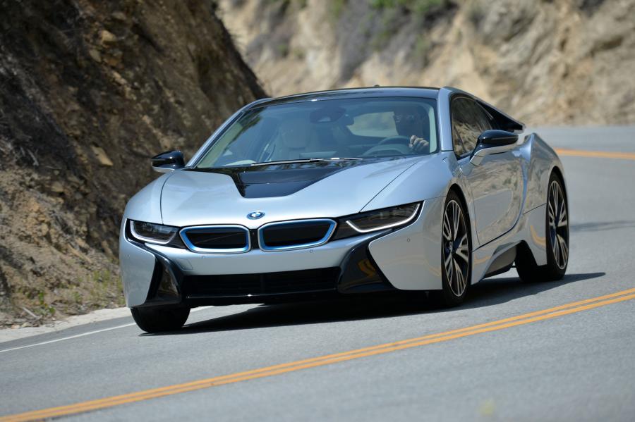  BMW i8 2014 года  (фото 52 из 180)
